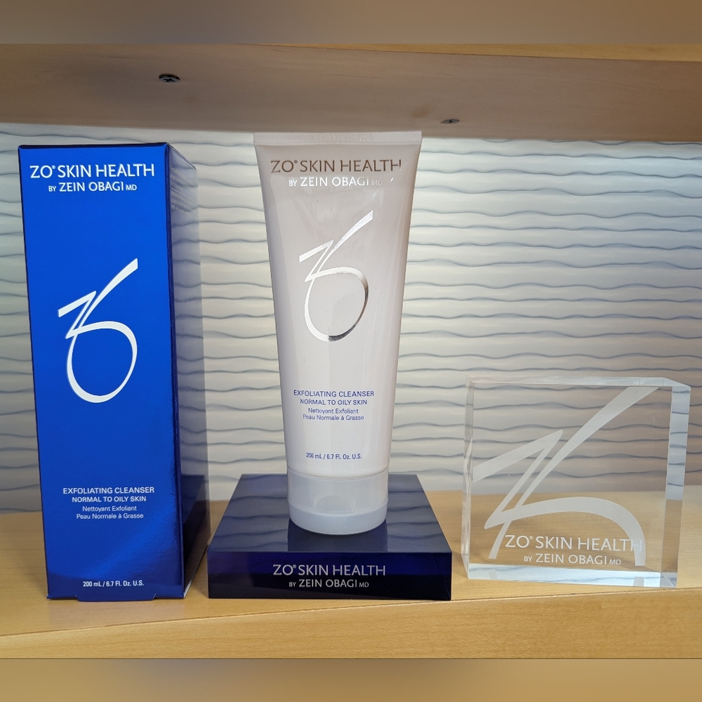 ZO Skin Health Exfoliating Cleanser - 6.7 Fl Oz - New With Exp On 2027/2028